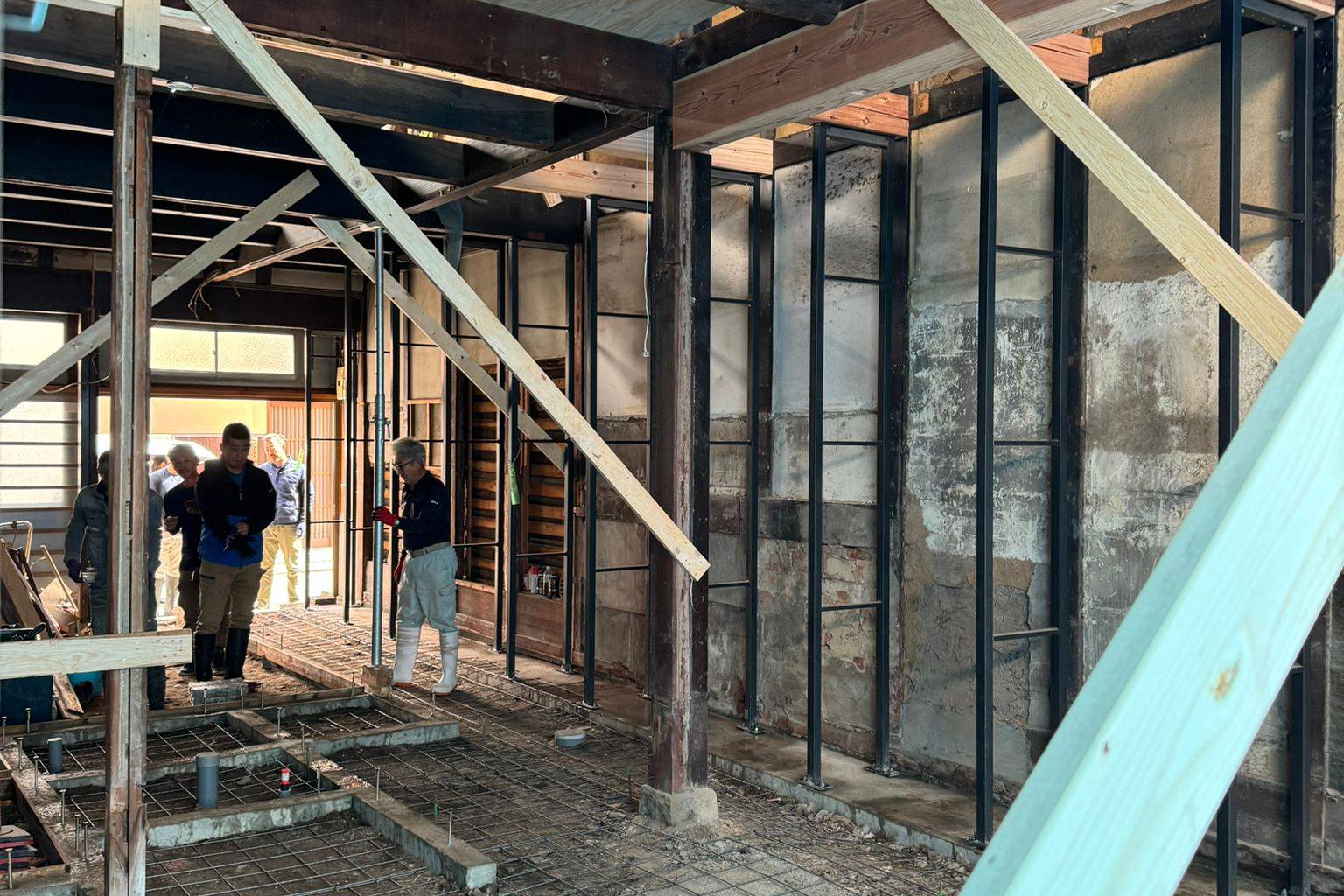Renovation progress at Bosco I project by Heritage Homes Japan in Shijo, Kyoto.